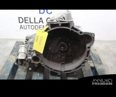 CAMBIO MANUALE COMPLETO FORD Fiesta 6Â° Serie 8A6R