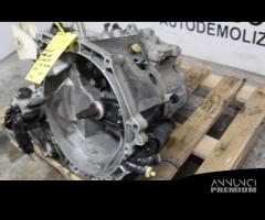 CAMBIO MANUALE COMPLETO PEUGEOT 207 1Â° Serie 9HZ