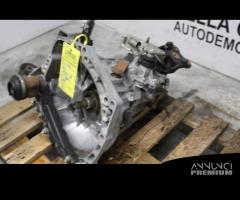 CAMBIO MANUALE COMPLETO PEUGEOT 107 1Â° Serie 1KR