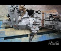 CAMBIO MANUALE COMPLETO JEEP Cherokee 2Â° Serie J8