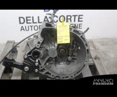 CAMBIO MANUALE COMPLETO PEUGEOT 107 1Â° Serie 8HT