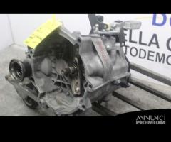 CAMBIO MANUALE COMPLETO VOLKSWAGEN Golf 4 Berlina