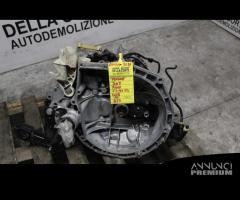 CAMBIO MANUALE COMPLETO PEUGEOT 207 1Â° Serie 8FS