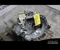 CAMBIO MANUALE COMPLETO PEUGEOT 207 1Â° Serie 8FS