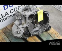 CAMBIO MANUALE COMPLETO OPEL Zafira B Z19DT Diesel - 7