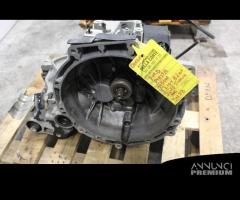 CAMBIO MANUALE COMPLETO FORD Fiesta 6Â° Serie SNJB