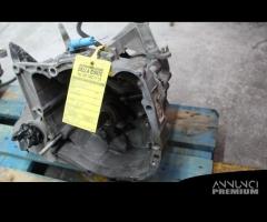 CAMBIO MANUALE COMPLETO RENAULT Clio Serie 7701475