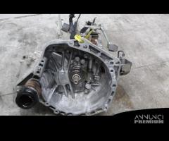 CAMBIO MANUALE COMPLETO TOYOTA Yaris Serie 2SZFE B