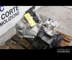 CAMBIO MANUALE COMPLETO FORD Fiesta 5Â° Serie FUJA