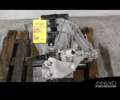 CAMBIO MANUALE COMPLETO FORD Fiesta 5Â° Serie FUJA