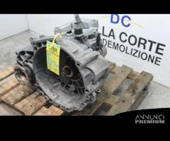 CAMBIO MANUALE COMPLETO AUDI A3 Serie (8P1) BMN Di