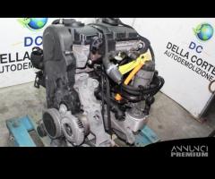 MOTORE SEMICOMPLETO AUDI A4 Avant (8E) AWX Diesel