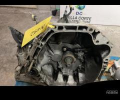 CAMBIO MANUALE COMPLETO RENAULT Clio Serie K4JG7 B