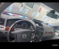 VOLKSWAGEN TOUAREG 2004