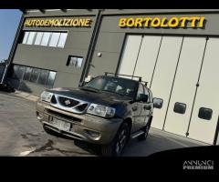 NISSAN TERRANO per ricambi usati TD27 - 1