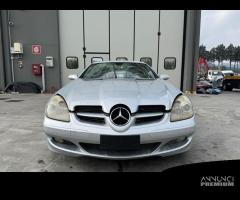 MERCEDES SLK R171 per ricambi usati 271944 - 2