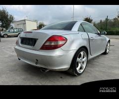 MERCEDES SLK R171 per ricambi usati 271944 - 7