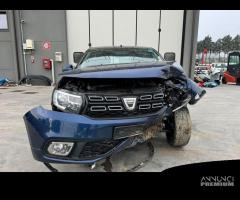 DACIA SANDERO per ricambi usati B4DB4 - 2