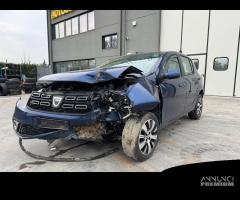 DACIA SANDERO per ricambi usati B4DB4 - 3