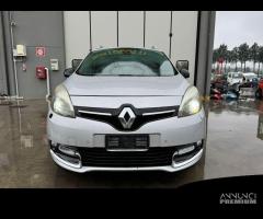 RENAULT MEGANE SCENIC per ricambi usati R9MA4