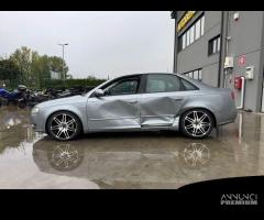 AUDI A4 B7 per ricambi usati BFB