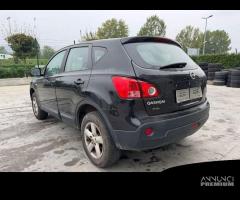 NISSAN QASHQAI J 10 per ricambi usati M9R