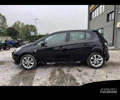 OPEL CORSA E per ricambi usati B14XER