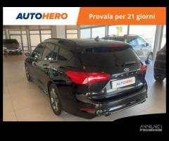 FORD Focus LH51896