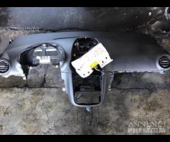 Opel corsa d 2013 ricambi