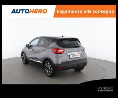 RENAULT Captur EM59404