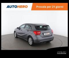 MERCEDES-BENZ A 180 AJ05089