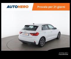 AUDI A1 ZE28303