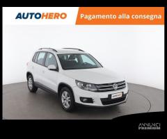 VOLKSWAGEN Tiguan EG45200 - 6