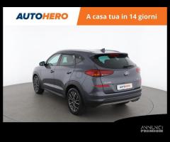 HYUNDAI Tucson LJ37474 - 4