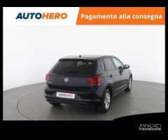 VOLKSWAGEN Polo XY01142