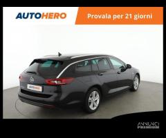 OPEL Insignia HJ02335