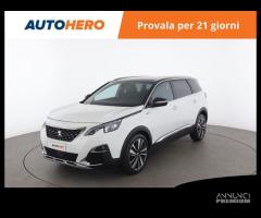 PEUGEOT 5008 FA15825