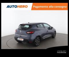 RENAULT Clio HT97034 - 5