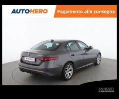 ALFA ROMEO Giulia HV10170