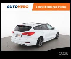 FORD Focus PJ08542