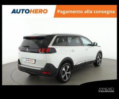 PEUGEOT 5008 VM93917