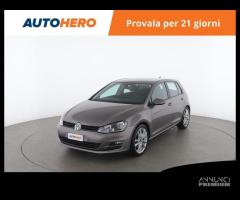 VOLKSWAGEN Golf WR76187