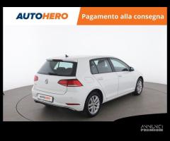 VOLKSWAGEN Golf WM89623