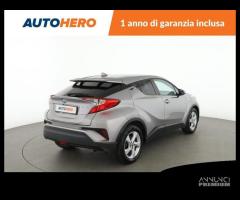 TOYOTA C-HR HD70242