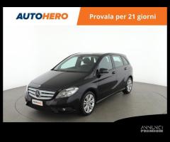 MERCEDES-BENZ B 180 CA08956