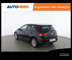 VOLKSWAGEN Golf CC23935