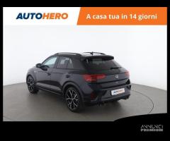 VOLKSWAGEN T-Roc YF70926