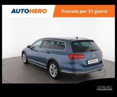 VOLKSWAGEN Passat Alltrack SE49540 - 4