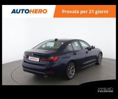 BMW 320 LF54943