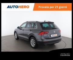 VOLKSWAGEN Tiguan HT13329